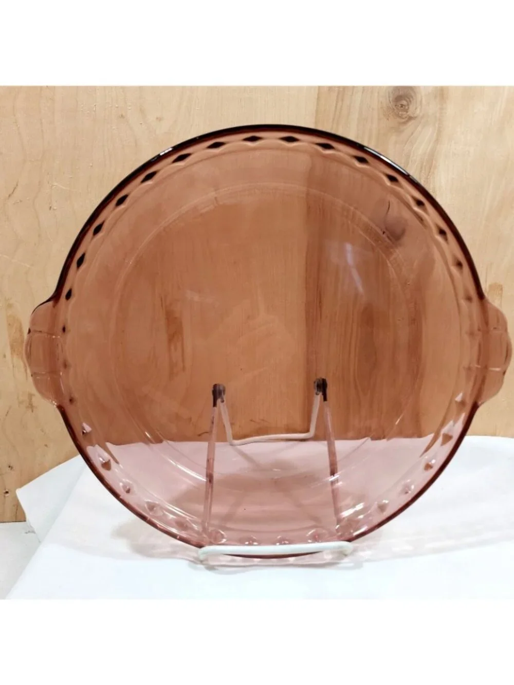 Pyrex Cranberry Fluted Pie Pan #229 crimped glass 10" - Picture 2 of 10